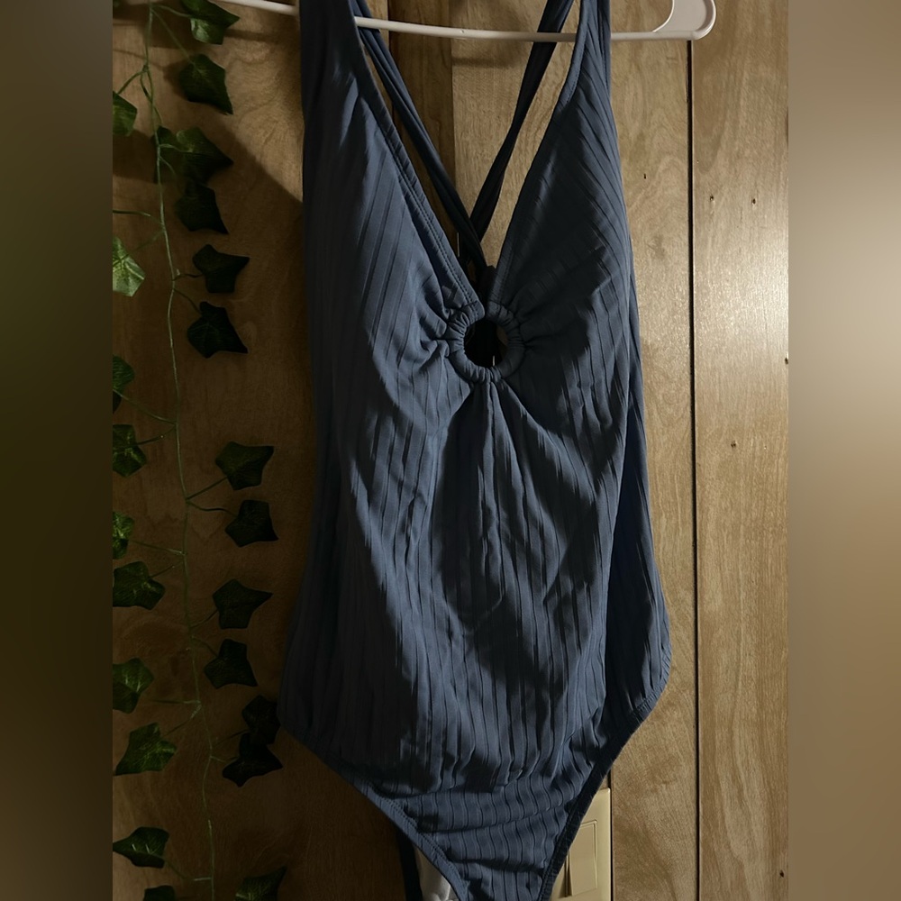 Women’s swimsuit xl